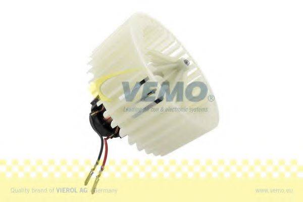 VEMO V24031331 Вентилятор салону; Пристрій для впуску, повітря в салоні