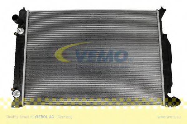 VEMO V15606043 Радіатор, охолодження двигуна